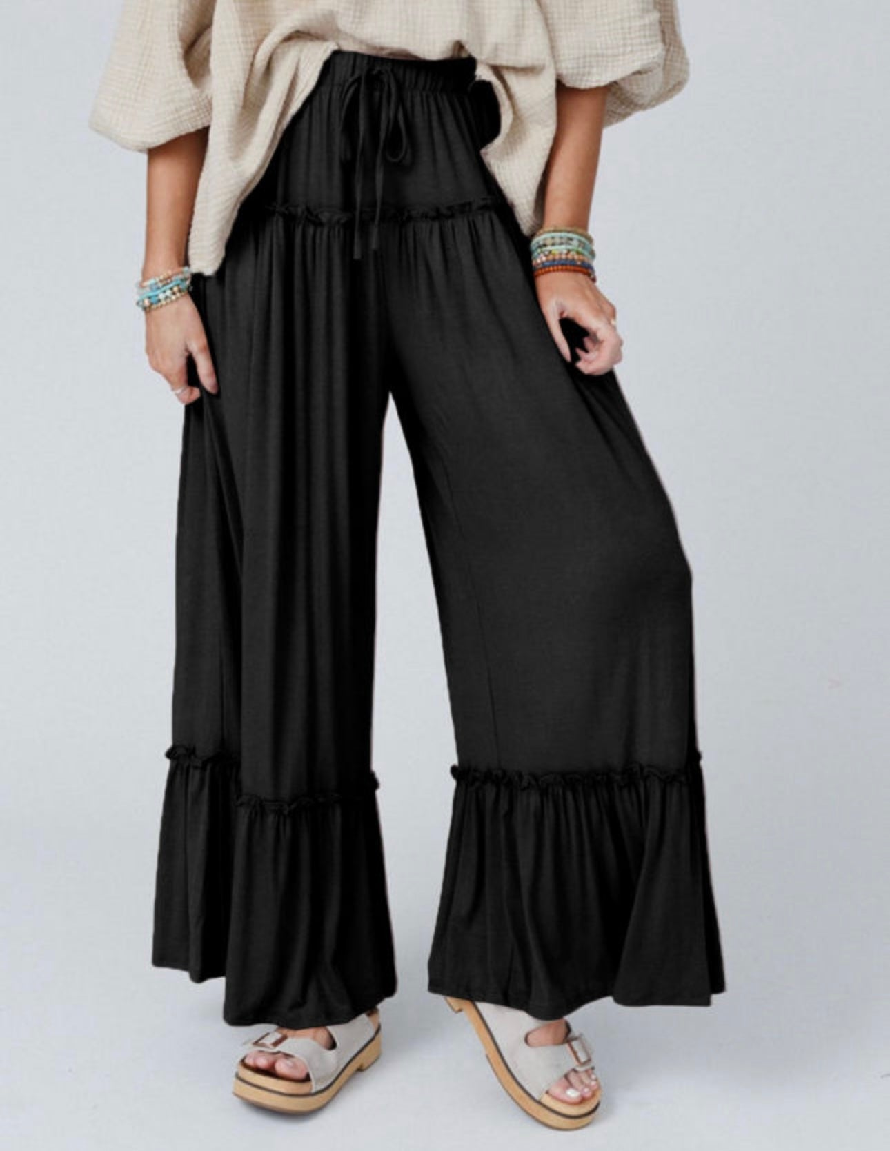 FRILL Drawstring-Black Pants